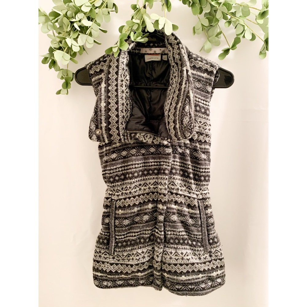 Athleta down vest